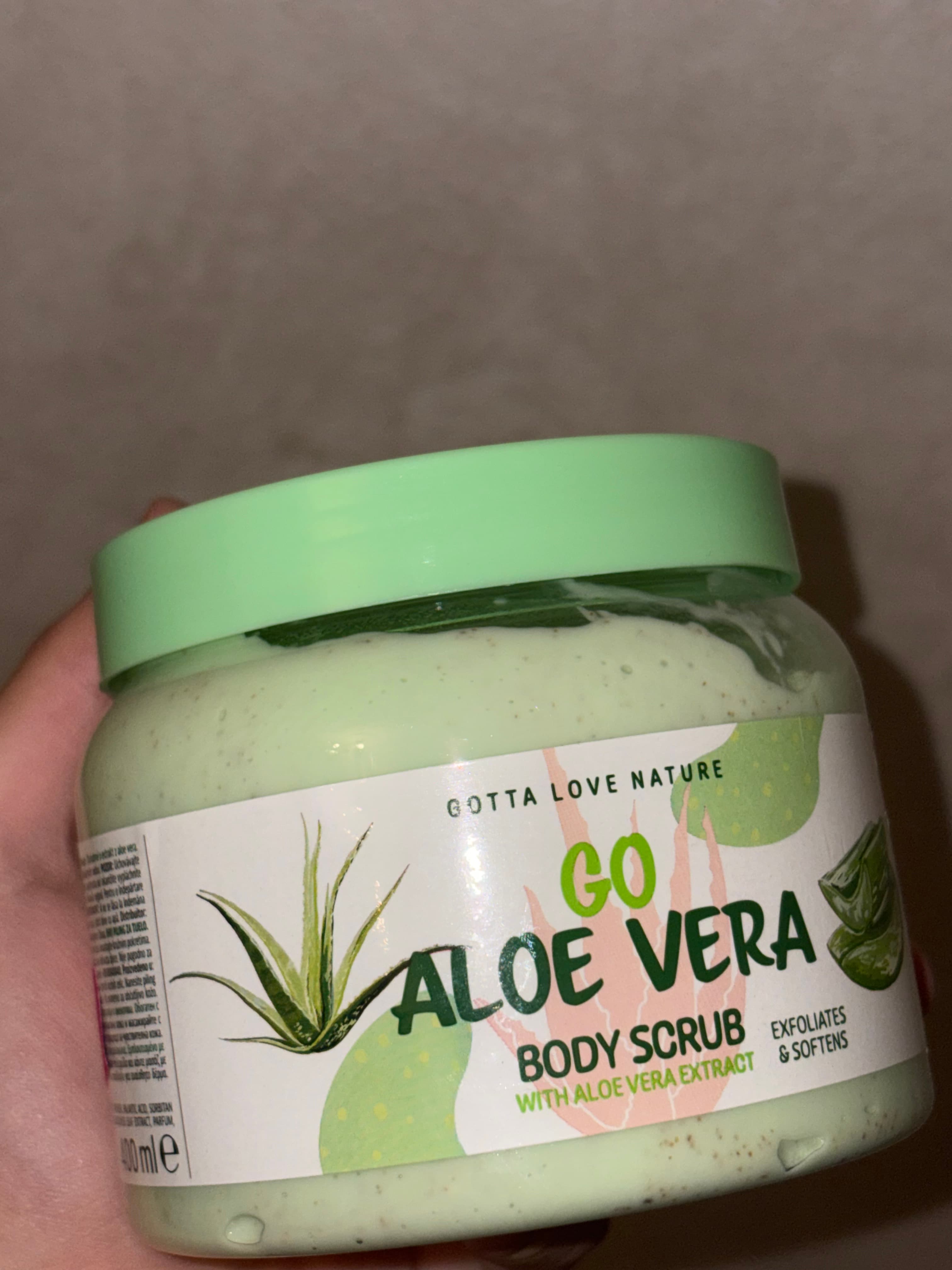 مقشر الجسم alovera☘️🤫 2