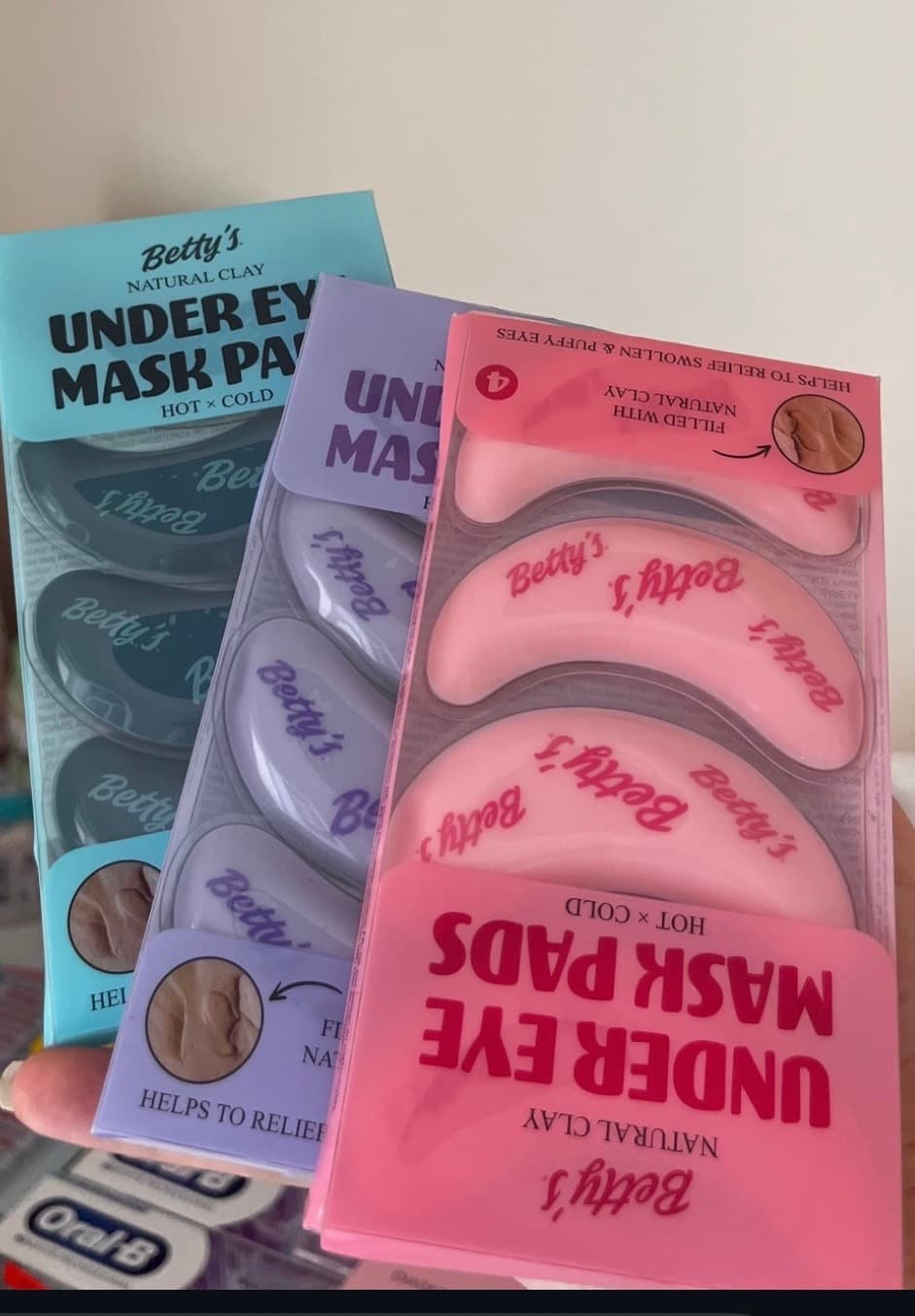 Betty’s Natural Clay Under Eye Mask Pads🌸🎀 3